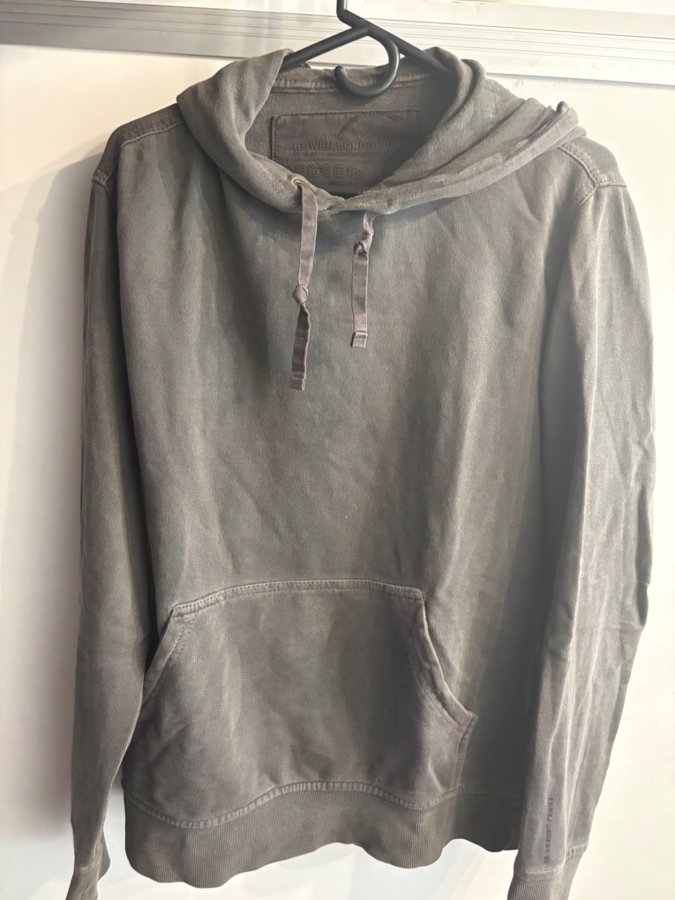 buzo capucha y saco de lana