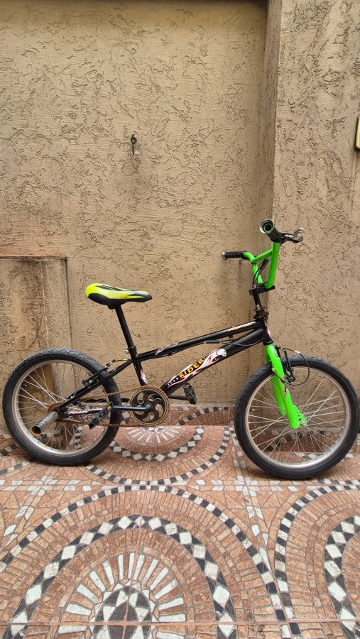 Bicicleta para niño hasta 10 años. BMX, foto 2 de 3