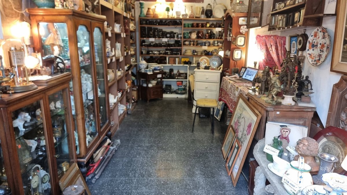 Esas Cosas de Ayer - Arte y Antigüedades
