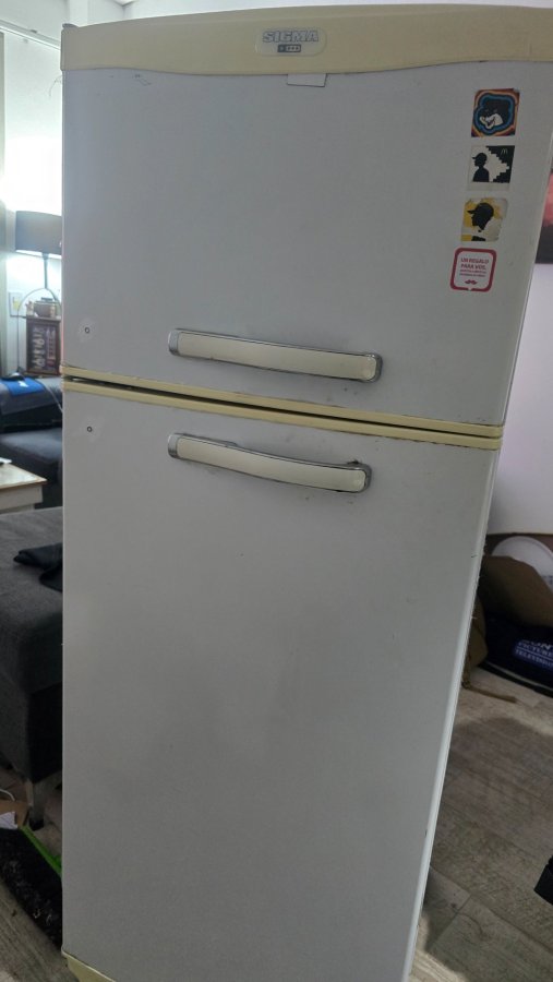Heladera con frezzer, foto 2 de 2
