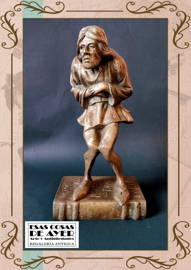 Figura de Quasimodo en bronce - El Jorobado de Notre Dame