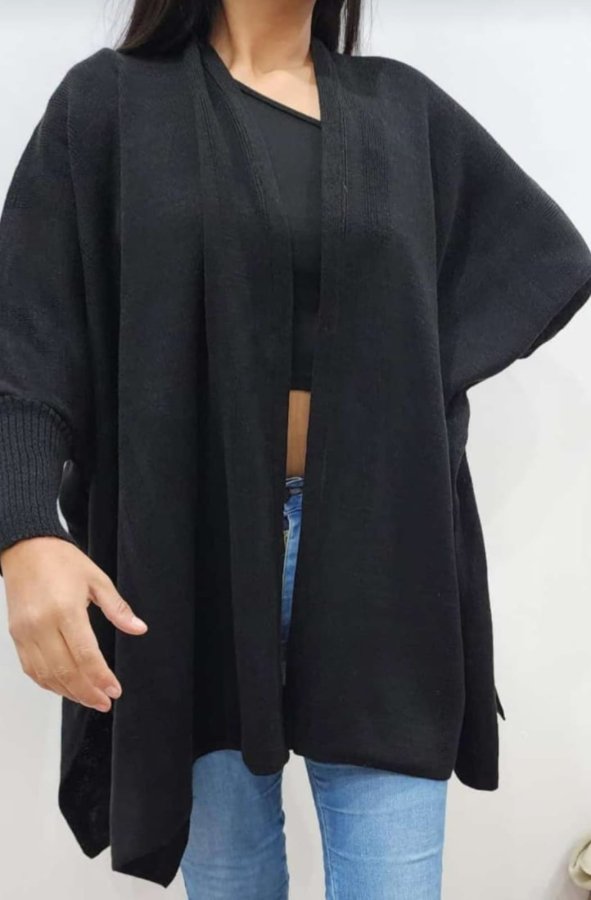 Sacon tipo poncho lana escoses, lisos y diseños, foto 3 de 3