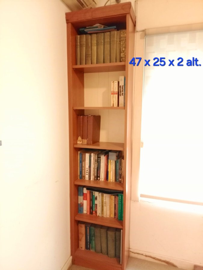 Biblioteca enchapado 0.47 x 0.25 x 2 mts