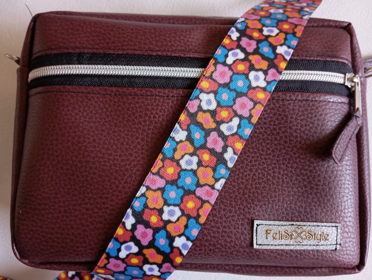 Bandolera Cartera Morral Mini Bag Bordó Felisi.style, foto 3 de 3