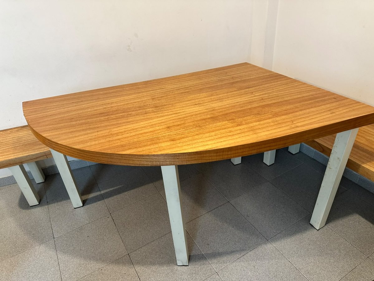 Mesa de Comedor de Madera + Banco Esquinero en L, foto 2 de 3