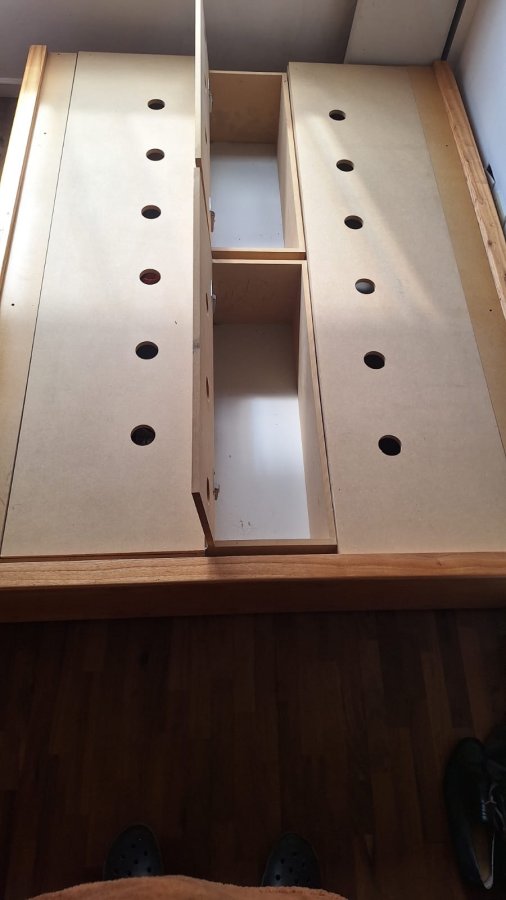 EN VENTA POR MUDANZA - Cama Sigurd Decodiseño Paraíso, foto 2 de 3
