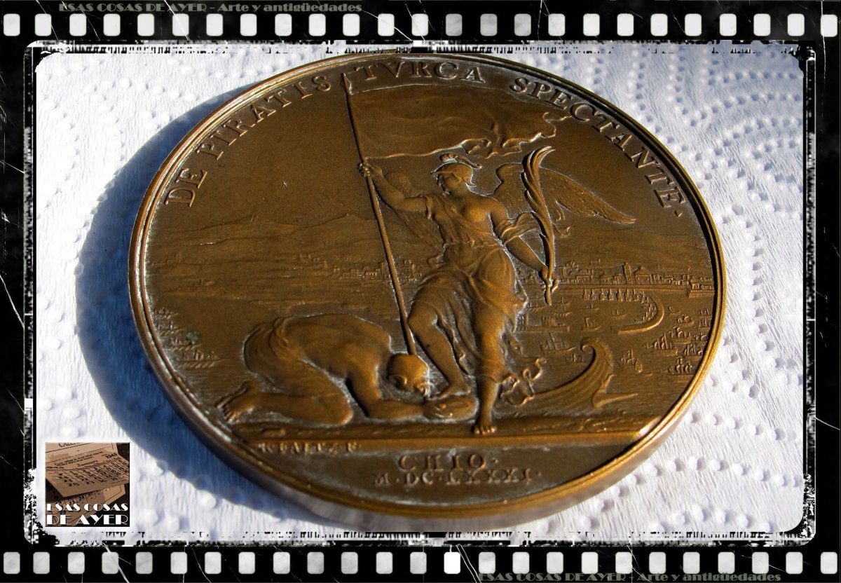 Medalla por la victoria de Luis XIV sobre los turcos, foto 2 de 3